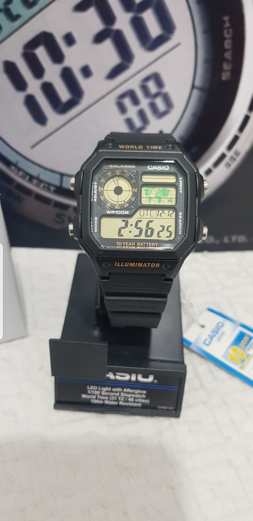 Reloj Casio AE-1200WH-1B Digital Hora Mundial